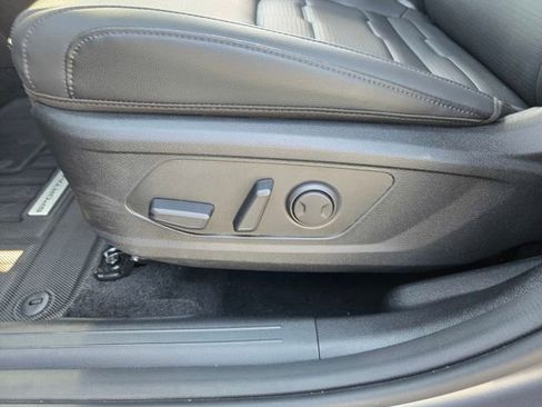 Used 2026 Kia Sportage SX FWD image 17