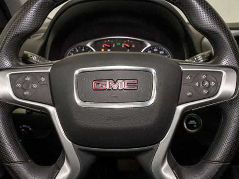 Used 2024 GMC Terrain SLE w/ Driver Convenience Package image 18