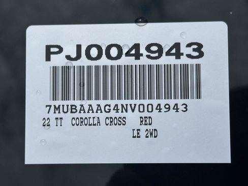 Used 2022 Toyota Corolla Cross LE w/ Moonroof Package FWD image 15
