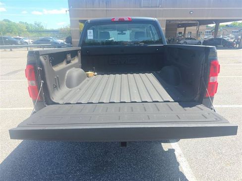 Used 2017 GMC Sierra 1500 4x4 Crew Cab w/ Sierra Convenience Package image 17