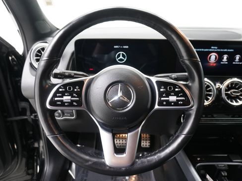 Used 2022 Mercedes-Benz GLB 250 image 14