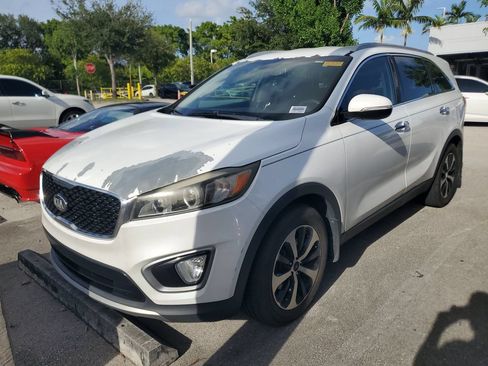 Used 2016 Kia Sorento EX FWD image 2