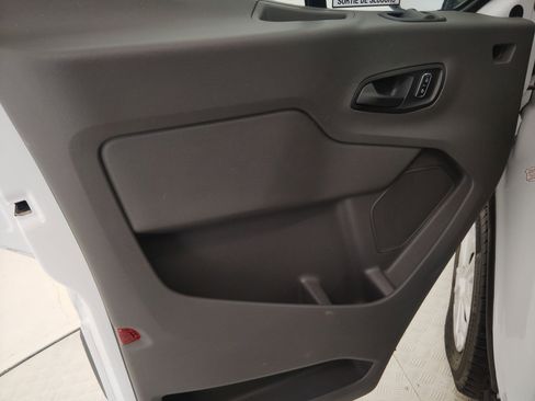 Certified 2024 Ford Transit 350 XLT image 17