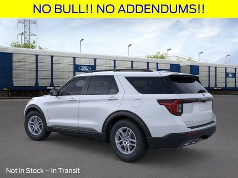 New 2026 Ford Explorer Active RWD image 5