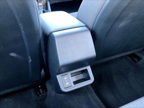 Used 2025 Kia K4 LXS image 33