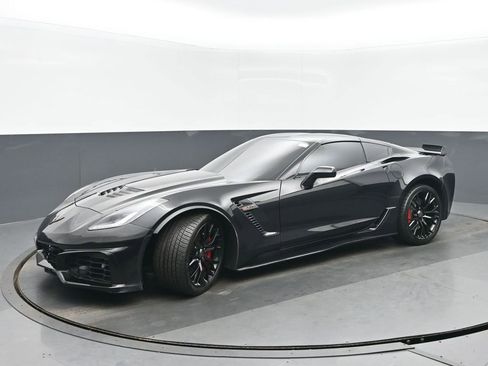 Used 2016 Chevrolet Corvette Z06 w/ 2LZ Preferred Equipment Group image 7