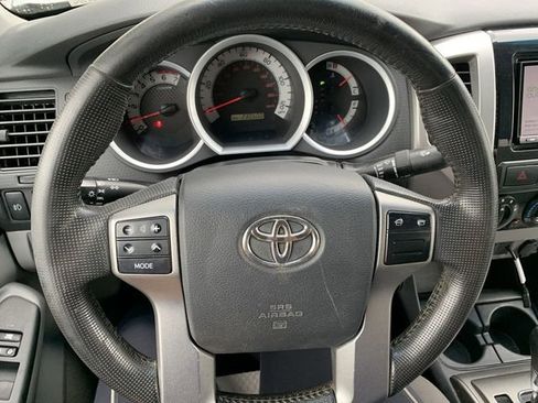 Used 2013 Toyota Tacoma PreRunner w/ SR5 Pkg RWD image 19