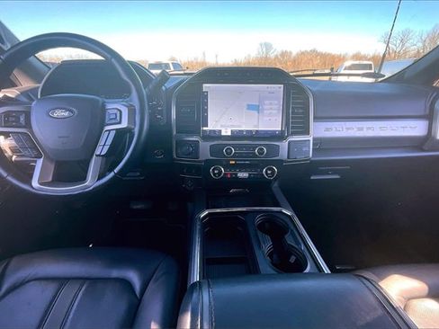 Used 2022 Ford F250 Platinum w/ Tremor Off-Road Package image 8