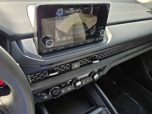 Certified 2023 Honda Accord EX image 21