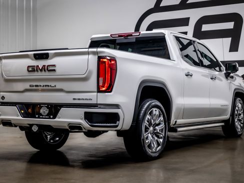Used 2024 GMC Sierra 1500 Denali w/ Denali Reserve Package image 34