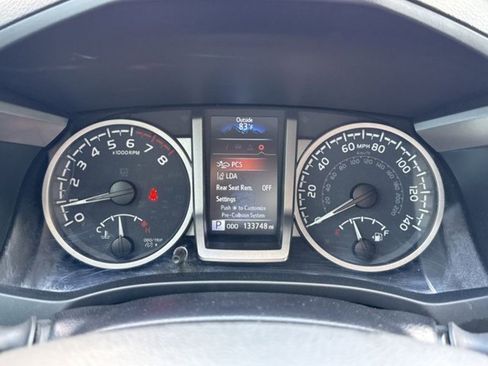Used 2023 Toyota Tacoma SR5 w/ Technology Package AWD/4WD image 23