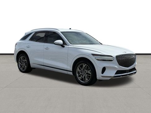 Used 2025 Genesis GV70 2.5T image 3
