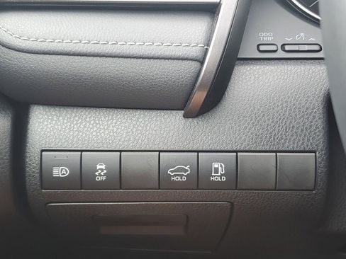 Used 2023 Toyota Camry SE FWD image 25