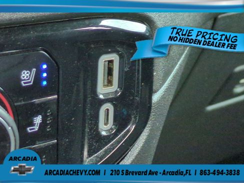 Used 2024 Chevrolet Silverado 2500 LTZ w/ LTZ Plus Package AWD/4WD image 21