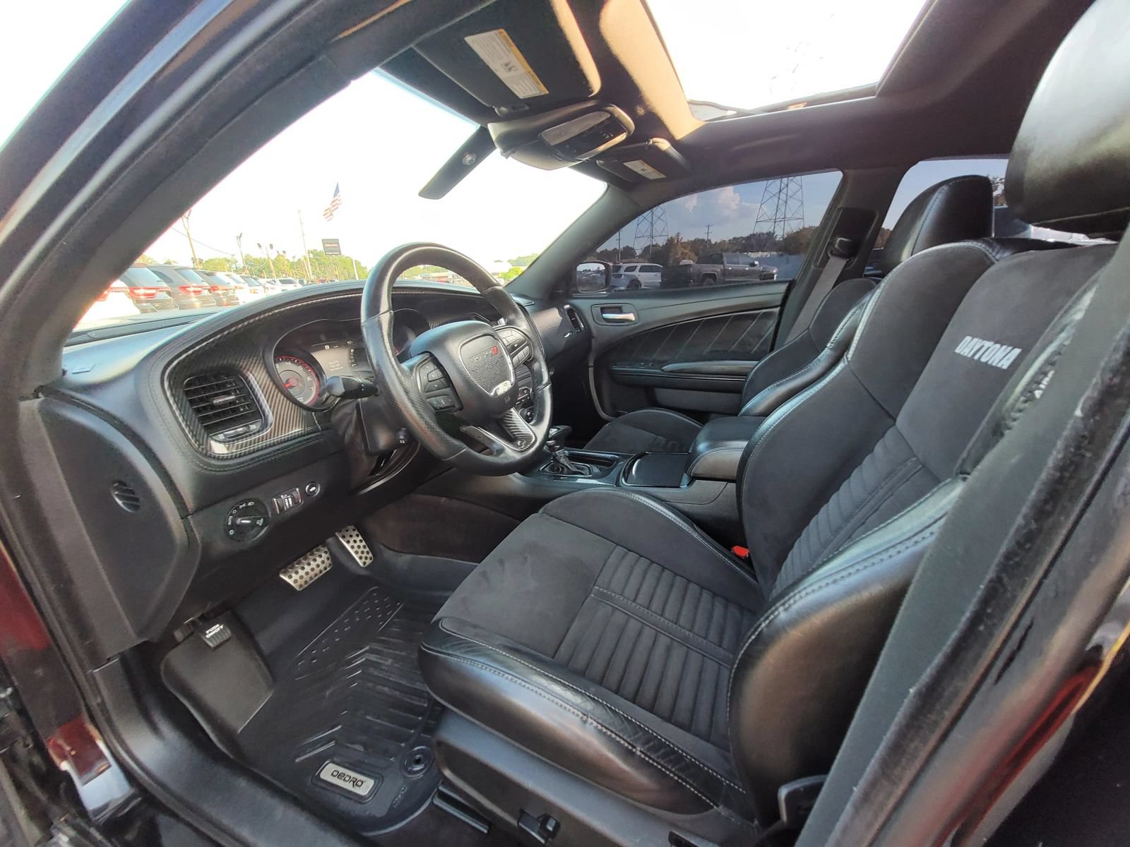 Used 2019 Dodge Charger Scat Pack w/ Daytona Edition Group RWD image 16