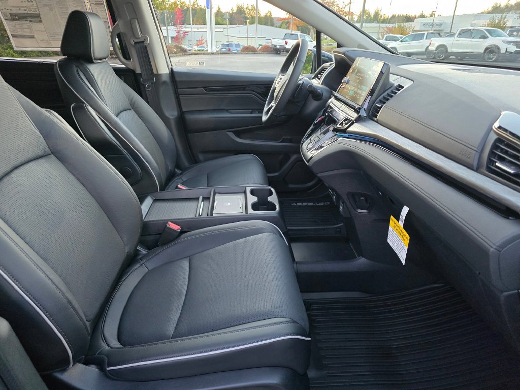 New 2027 Honda Odyssey Elite image 5