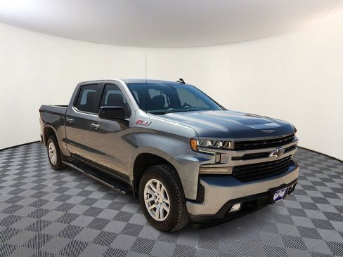 Used 2021 Chevrolet Silverado 1500 RST w/ Z71 Off-Road Package AWD/4WD image 6