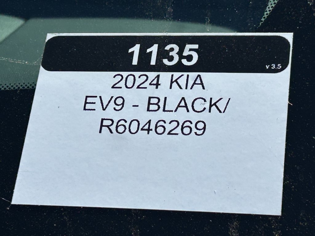 Used 2024 Kia EV9 Wind AWD/4WD image 31