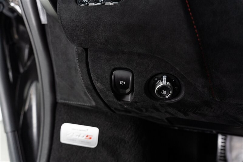Used 2024 McLaren 750S Spider RWD image 92