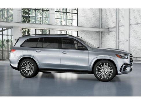 New 2025 Mercedes-Benz GLS 580 4MATIC image 14