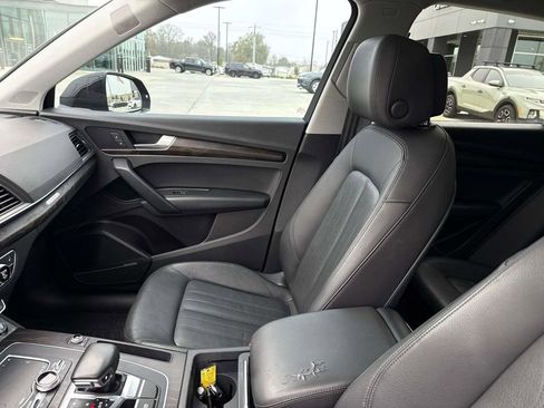 Used 2018 Audi Q5 2.0T Premium Plus w/ Premium Plus Package image 17
