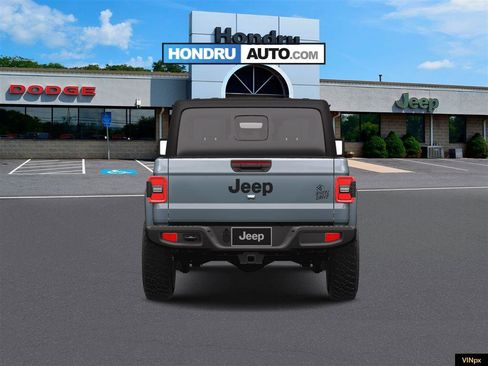 New 2025 Jeep Gladiator Willys image 4