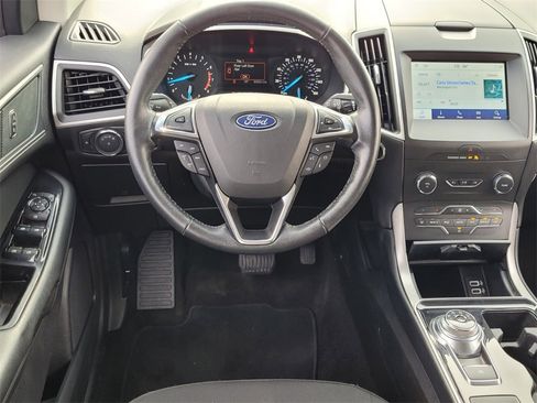 Used 2019 Ford Edge SEL image 7