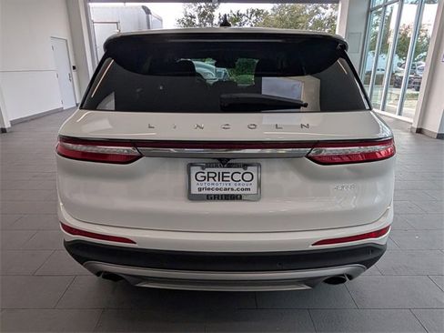 Used 2022 Lincoln Corsair FWD image 12