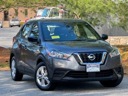 Used 2020 Nissan Kicks S