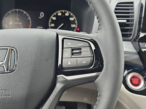 New 2026 Honda Odyssey Elite image 21