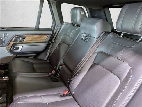 Used 2018 Land Rover Range Rover HSE image 20