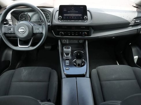 Used 2023 Nissan Rogue S FWD image 7