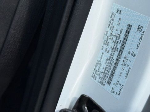 Used 2016 Ford F150 XLT w/ Equipment Group 302A Luxury image 10