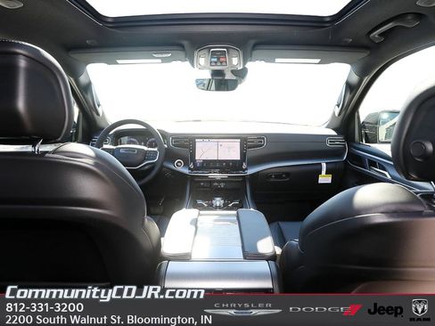 New 2026 Jeep Grand Wagoneer 4WD image 22