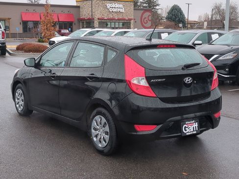 Used 2017 Hyundai Accent SE image 8