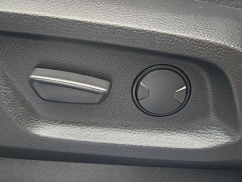 Used 2019 Ford Ranger XLT w/ Equipment Group 302A Luxury image 14