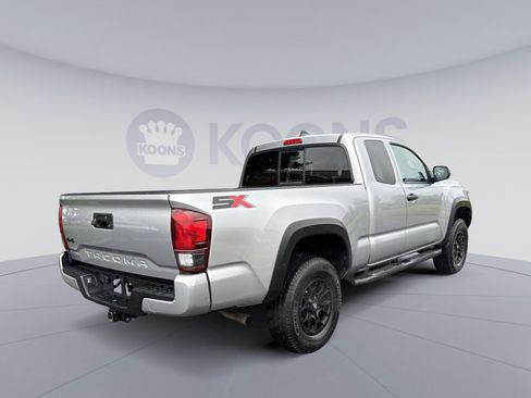 Used 2021 Toyota Tacoma SR w/ SX Package AWD/4WD image 7