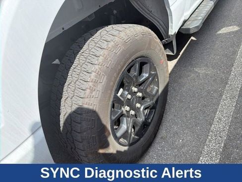 Used 2025 Ford F150 Lariat image 13