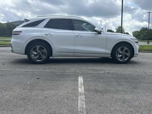 New 2026 Genesis GV70 2.5T Advanced AWD/4WD image 8