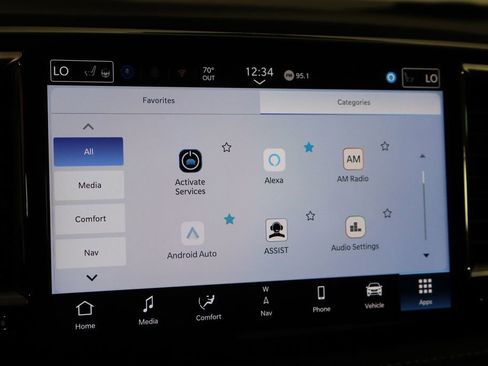 New 2026 Chrysler Pacifica Limited w/ Uconnect Theater Family Group image 38