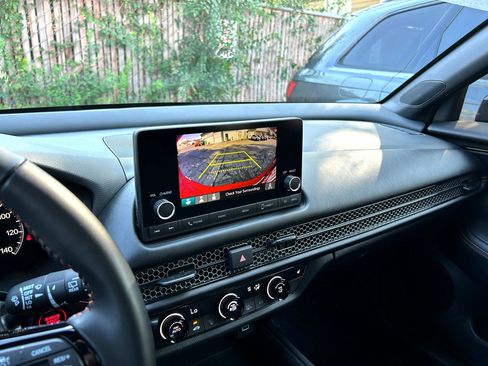 Used 2025 Honda HR-V Sport image 5