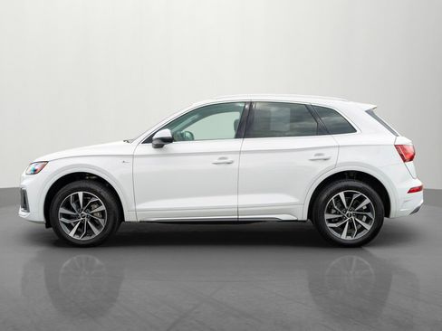 Used 2023 Audi Q5 2.0T Premium Plus w/ Premium Plus Package image 4