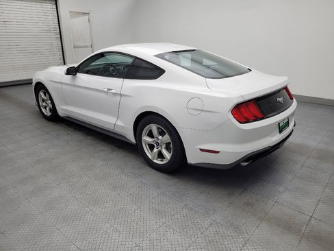 Used 2019 Ford Mustang Coupe RWD image 3