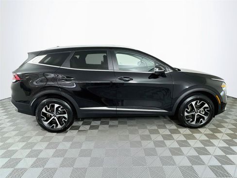 Certified 2025 Kia Sportage EX AWD/4WD image 11