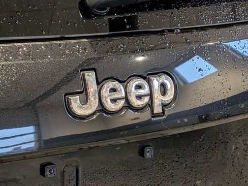 Used 2015 Jeep Grand Cherokee Laredo w/ Quick Order Package 23E image 11