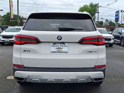 Used 2022 BMW X5 xDrive40i w/ Parking Assistance Package AWD/4WD image 6