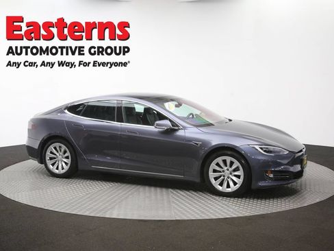 Used 2017 Tesla Model S 90D AWD/4WD image 43