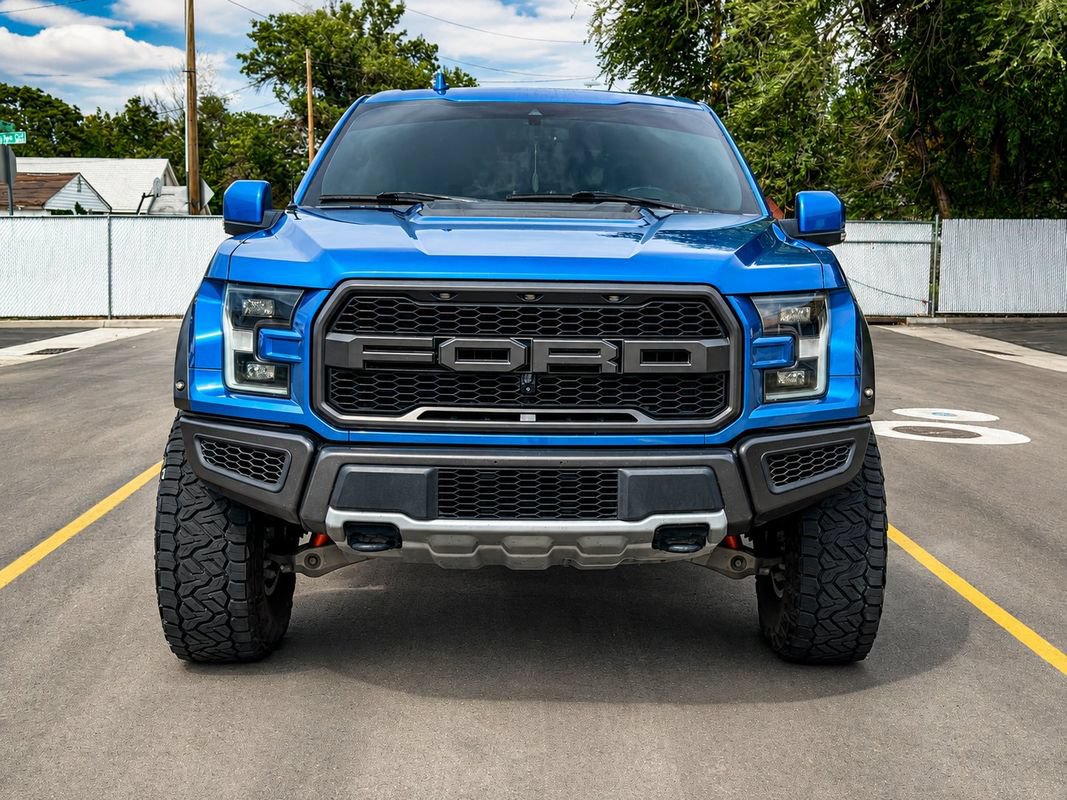 Used 2019 Ford F150 Raptor w/ Equipment Group 802A Luxury AWD/4WD image 9