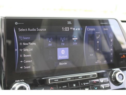 Used 2022 Toyota Highlander Platinum AWD/4WD image 24