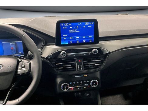 New 2026 Ford Escape Active w/ Cold Weather Package image 8